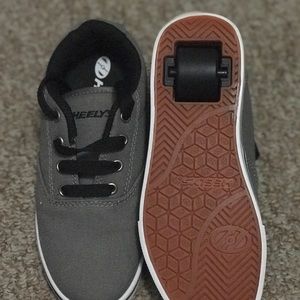 heelys roller shoes for kids